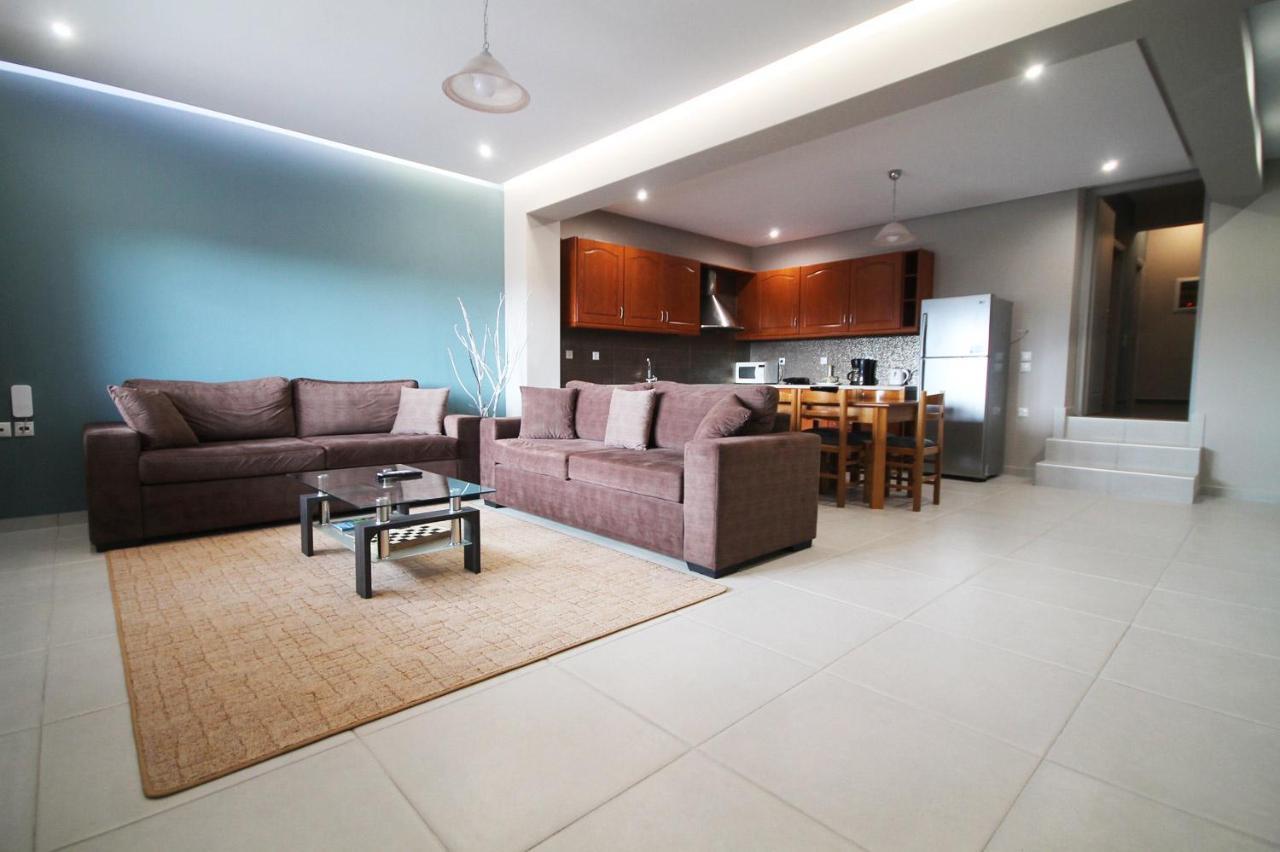 Aggelo 4 Bedroom Apartment Nafplio Exterior photo