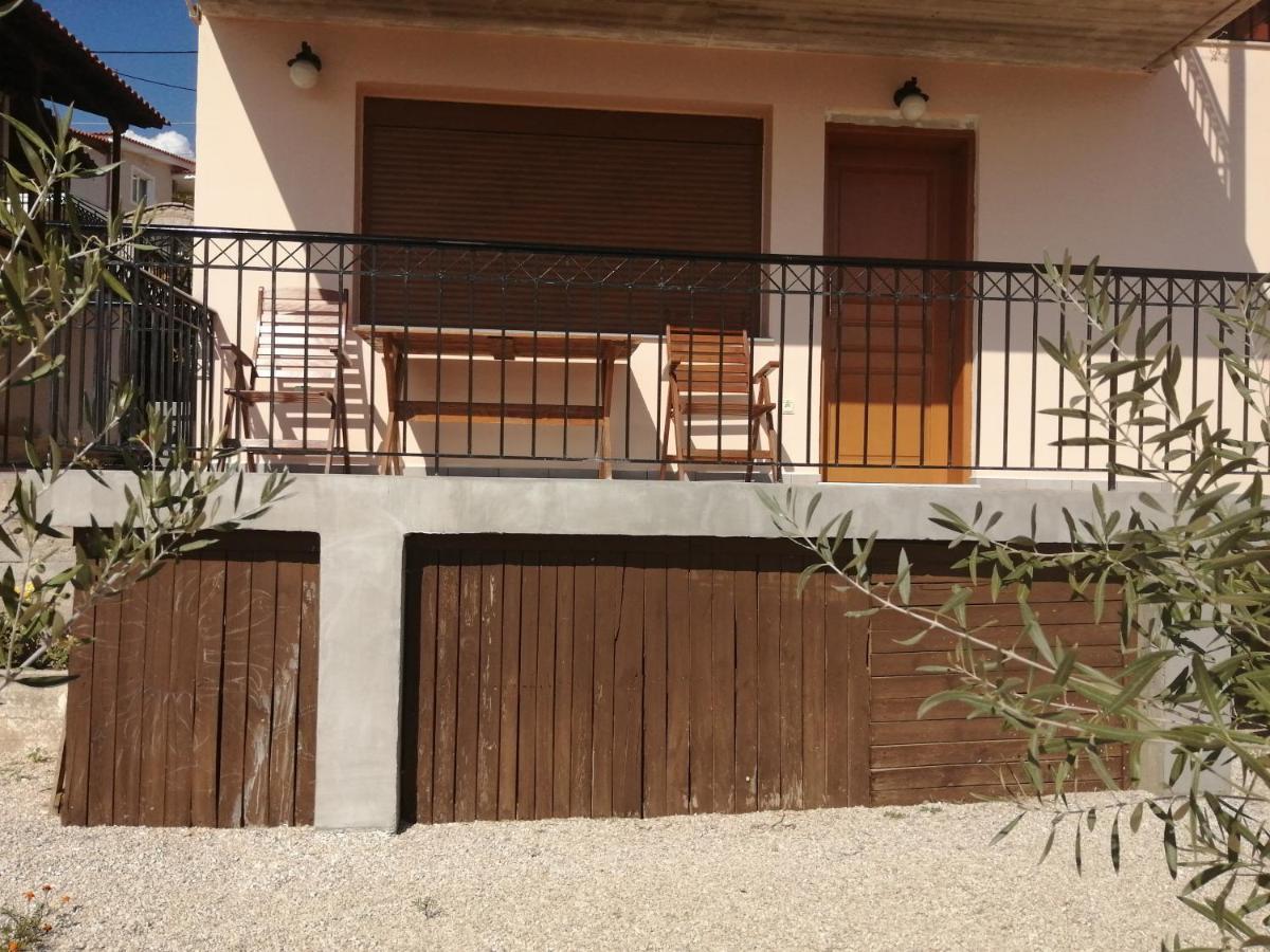 Aggelo 4 Bedroom Apartment Nafplio Exterior photo