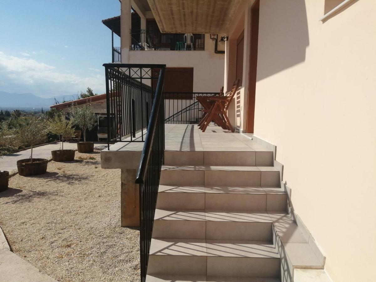 Aggelo 4 Bedroom Apartment Nafplio Exterior photo